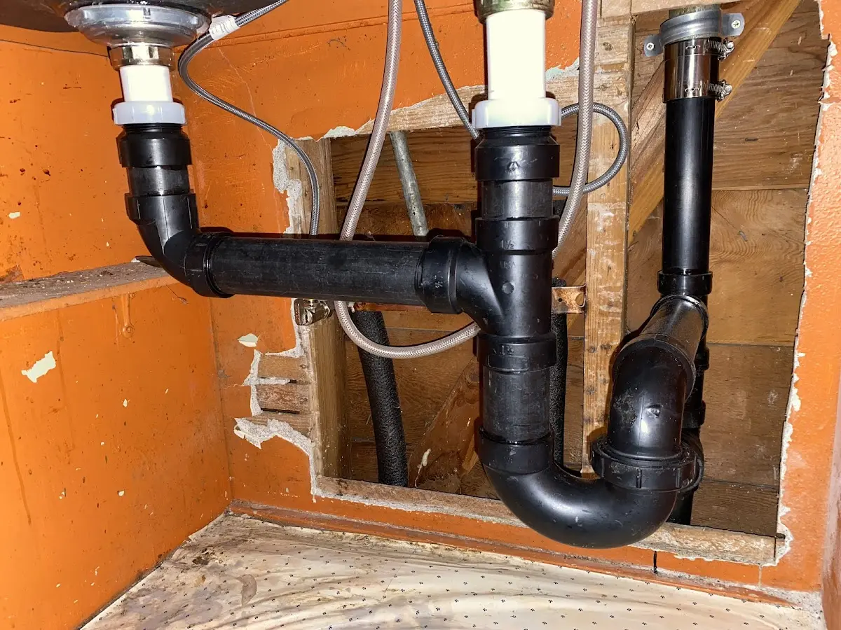 Professional Pipe Bursting equipment and tools on the job in Solana Beach